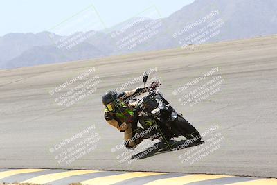 media/Apr-10-2022-SoCal Trackdays (Sun) [[f104b12566]]/Bowl (11am)/